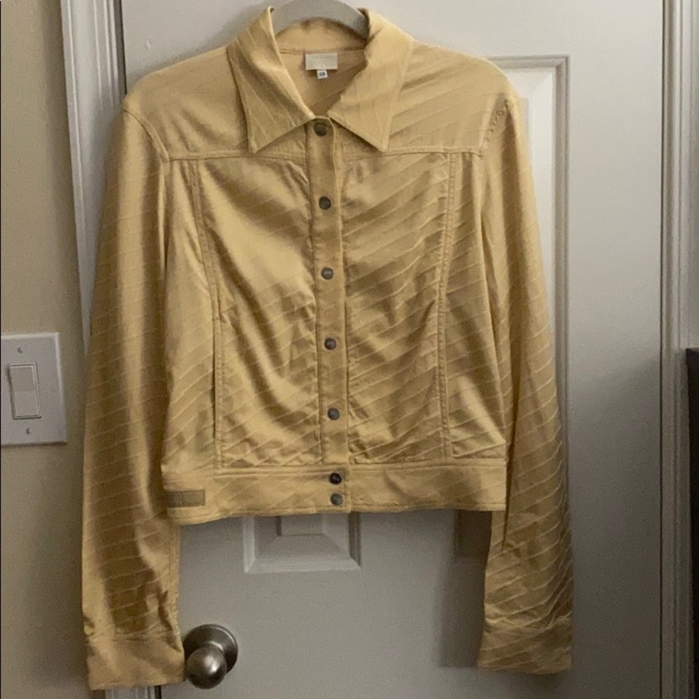 Beige Gianfranco Ferre suit